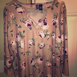 3/4 sleeve floral print top